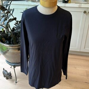 EUC Inimigo navy blue heart embroidered luxury brand simple short sleeve t-shirt